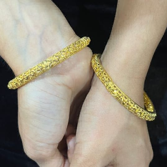 iconic gold look bangles